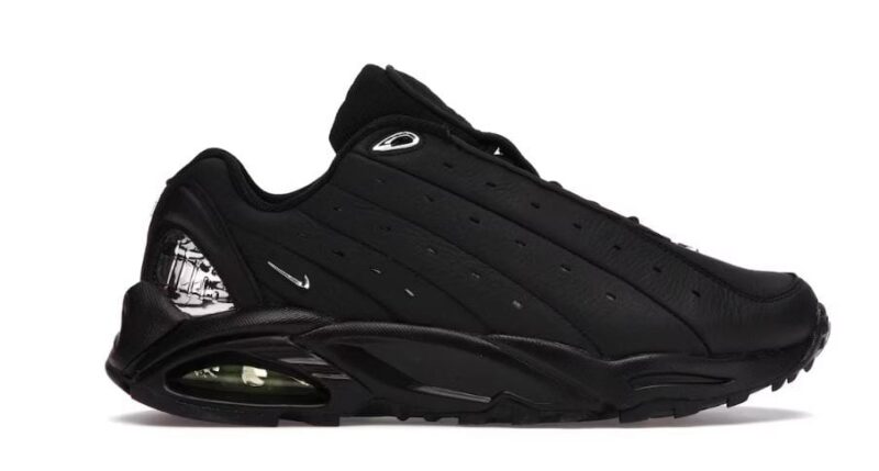Nike Hot Step Air Terra Drake NOCTA Triple Black