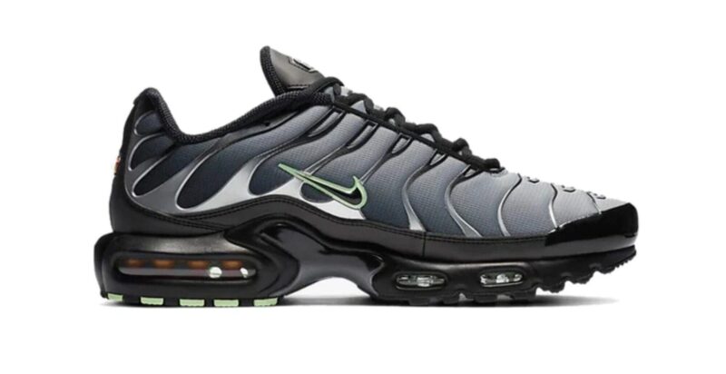 Nike  Air Max Plus TN Black Particle Grey Vapour Green