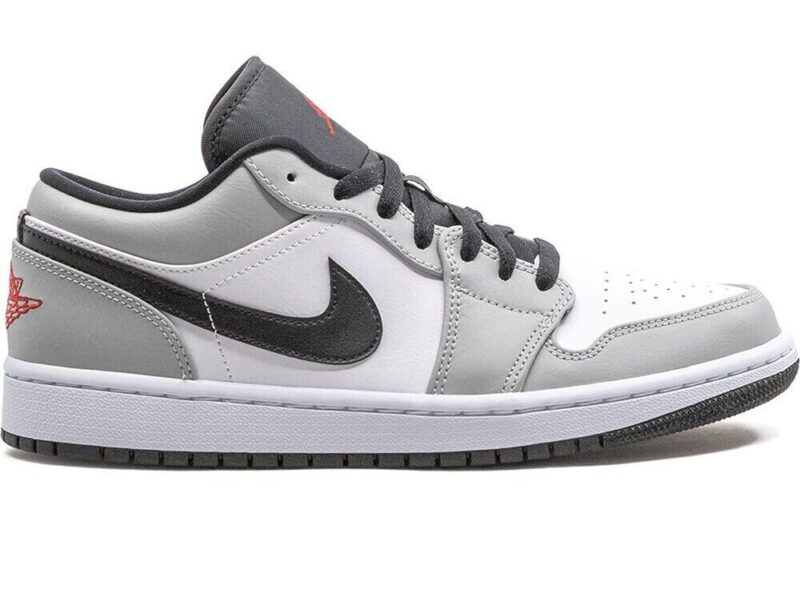 Nike Air Jordan 1 Low "Light Smoke Grey"